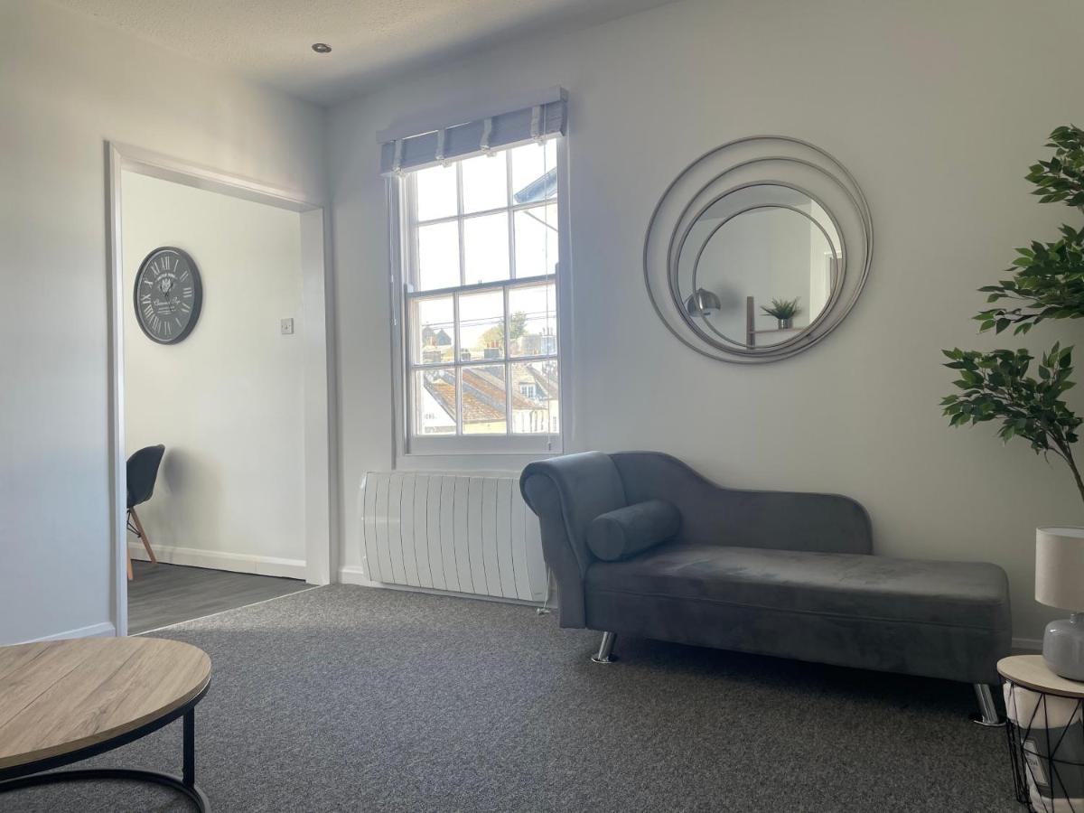 Brownston Apartments Modbury Экстерьер фото